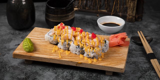 Dancing Shrimp Roll