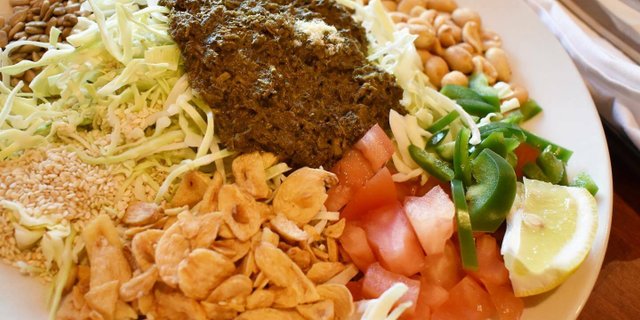 Tea Leaf Salad