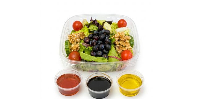 Blueberry Walnut Salad