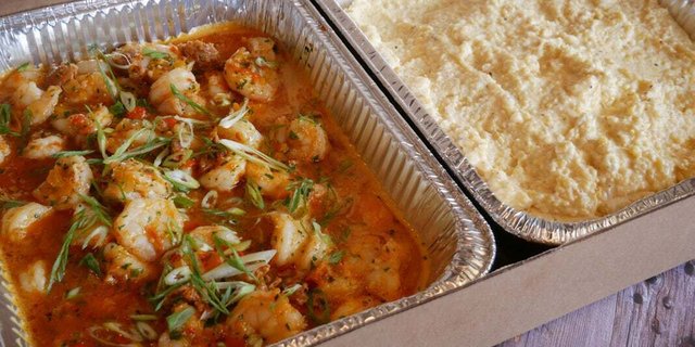 Tupelo Shrimp & Grits