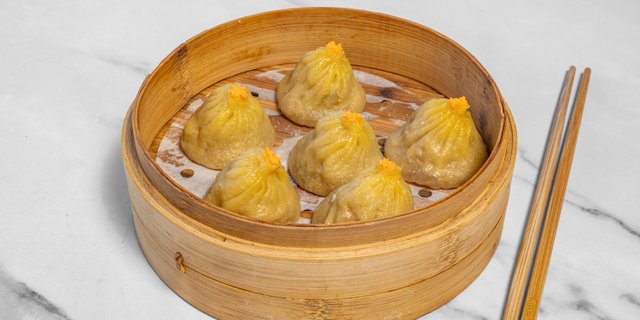 Crab & Pork Soup Dumplings