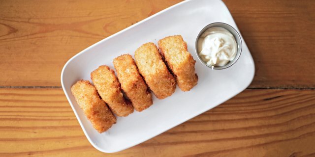 Fried Mac & Cheese Bites