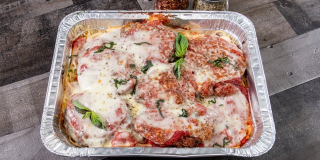 Chicken Parmesan w/ Spaghetti