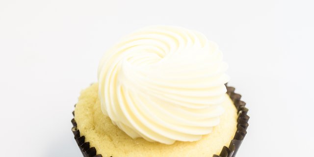 Luscious Lemon Cupcake
