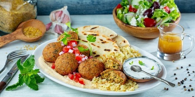 Falafel Plate