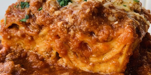 Lasagna Della Mamma