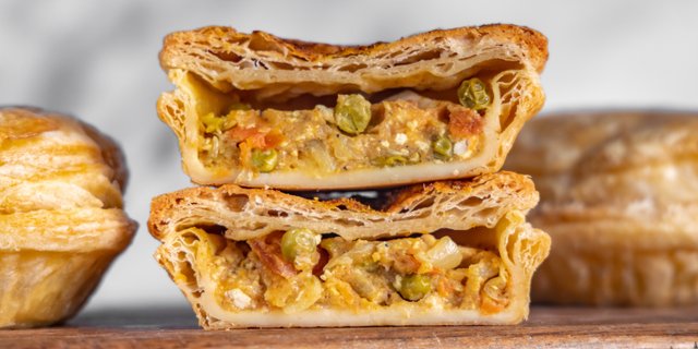 Vegan Tofu Curry Pie
