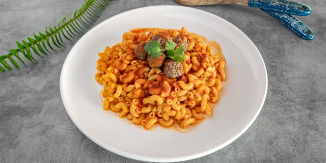 Red Pasta Mediterranean Style
