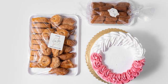 It Is Birthday 12–15 People