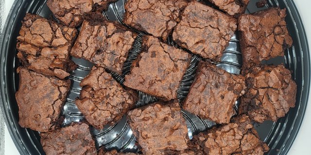 Brownie Platter (24)