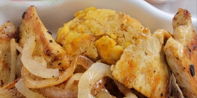 Grilled Chicken Mofongo