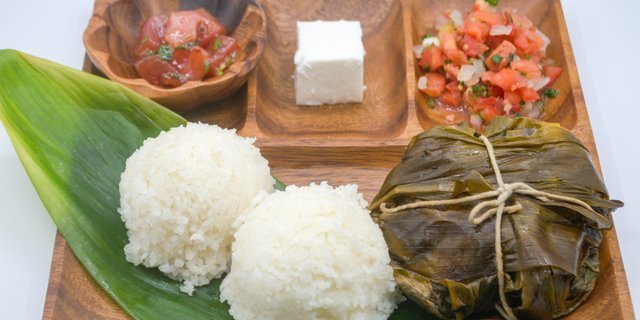 Lau Lau, Lomi, Poke & Haupia