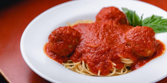 Spaghetti & Meatballs