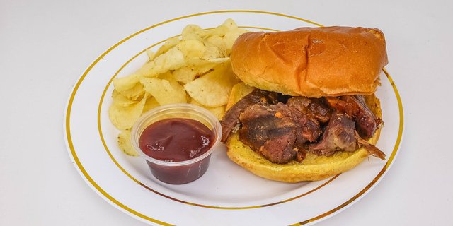 Pork Shoulder Sandwich Boxed Lunch