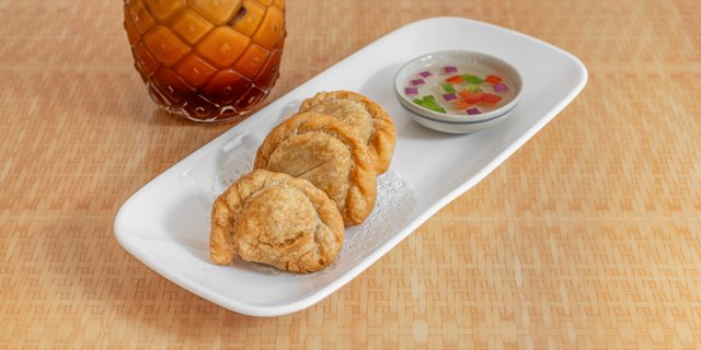 Chicken Curry Puff