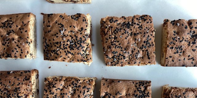 Tahini Blondies