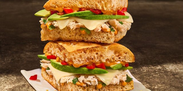 Chipotle Chicken Avo Melt Boxed Lunch