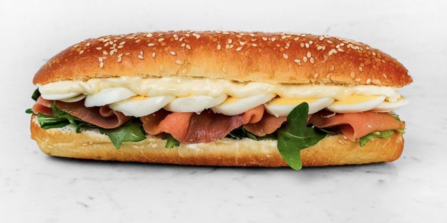 "Pan Salmon" Smoked Salmon Sandwich Box