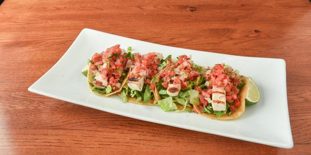 Build your own Pescado Tacos
