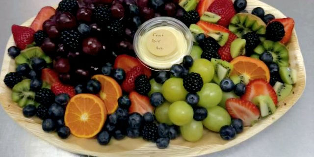Medium Fruit Platter