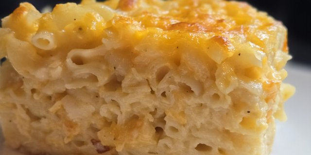Macaroni Pie (Mac Pie)