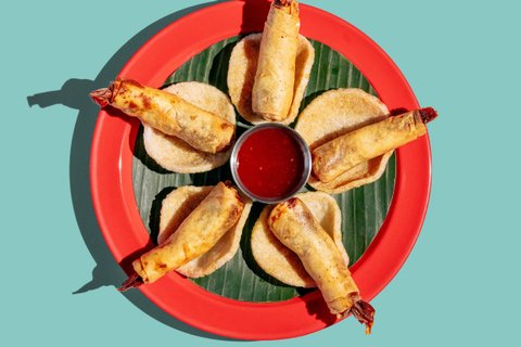 Crispy Shrimp Rolls Tray
