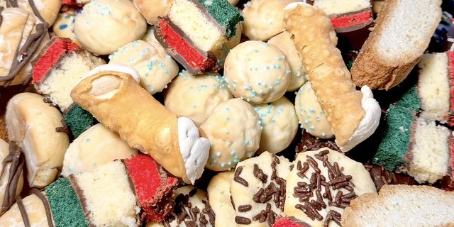 Italian Cookie Tray