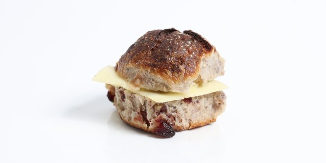 Cranberry Pecan Roll w/ Cheddar & Sea Salt Buter