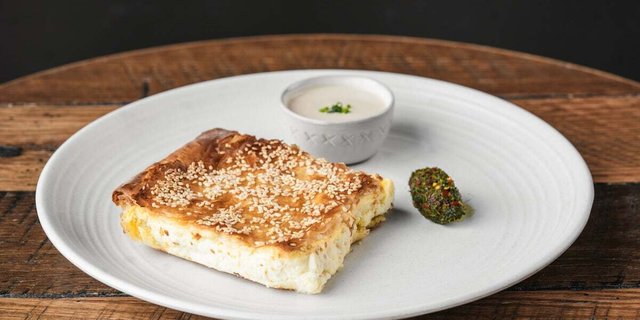 BOUREKAS TRAY