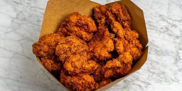 16-Piece Drum & Thighs Crispy Hat Yai Chicken