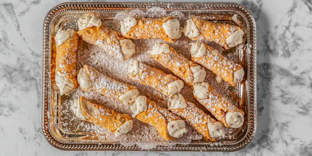 Small Cannoli