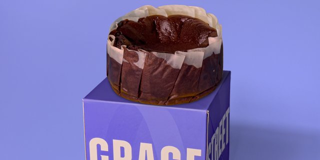 Chocolate Basque Burnt Individual Cheesecake