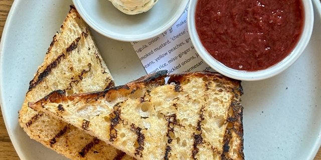Individual Sourdough w/ Fixins