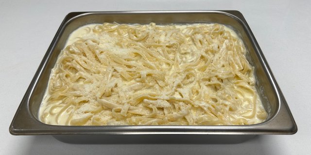 Fettuccine Alfredo