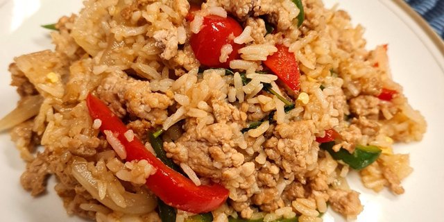 Spicy Basil Fried Rice