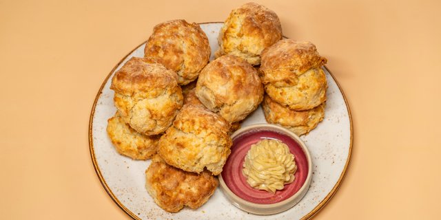 Buttermilk Biscuits