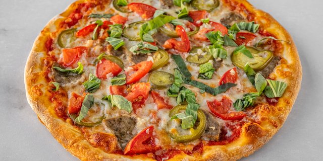 Gluten-Free Now Dats A Spicy Meatball Pizza