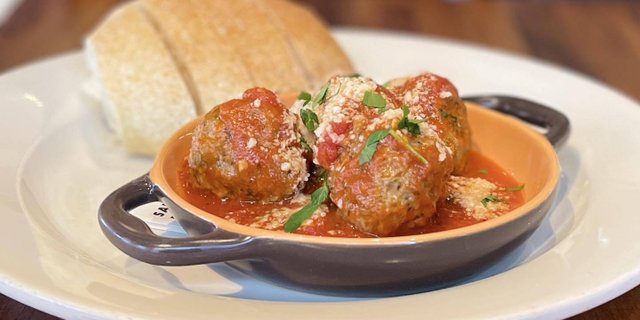 Mama's Meatballs