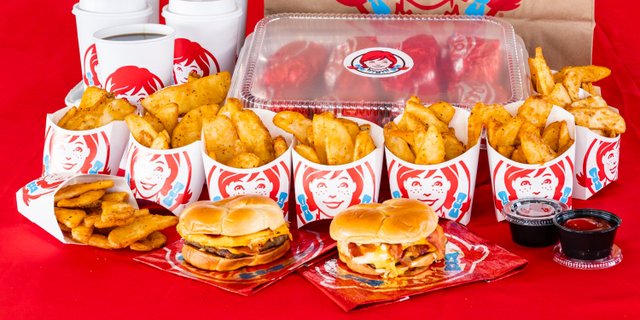 Breakfast Baconator Bundle