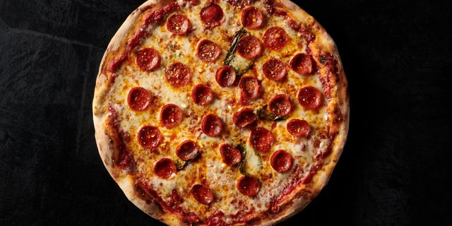 Gluten-Free Crust 12" Pepperoni Pizza