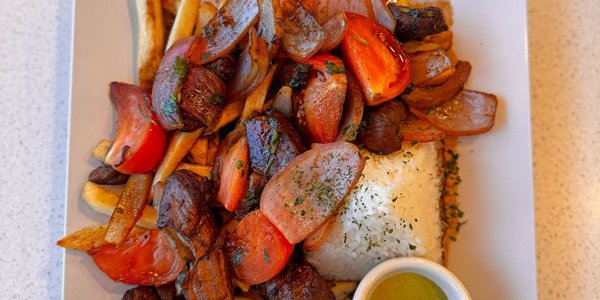 Lomo Saltado