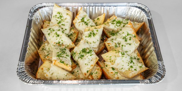 Mozzarella Garlic Bread