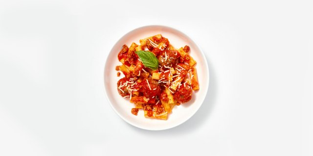 Mom's Sunday Sauce Rigatoni