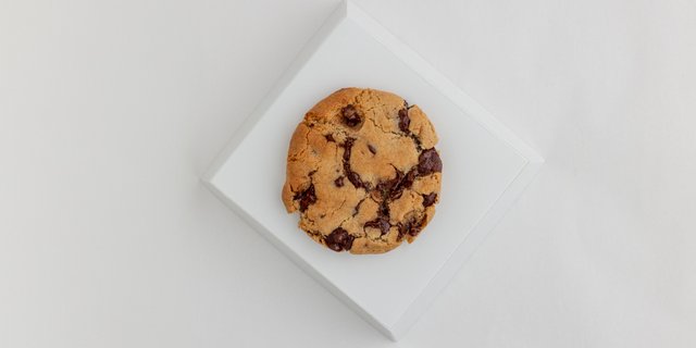 Chocolate Chip Cookie