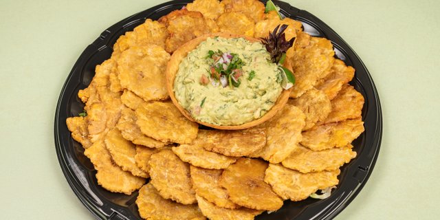 Tostones & Guac