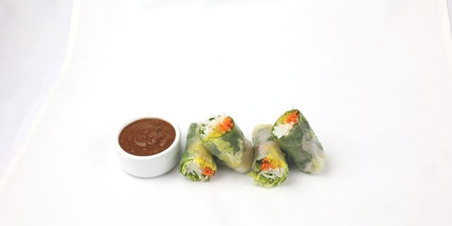 Fresh Vegetable Summer Rolls