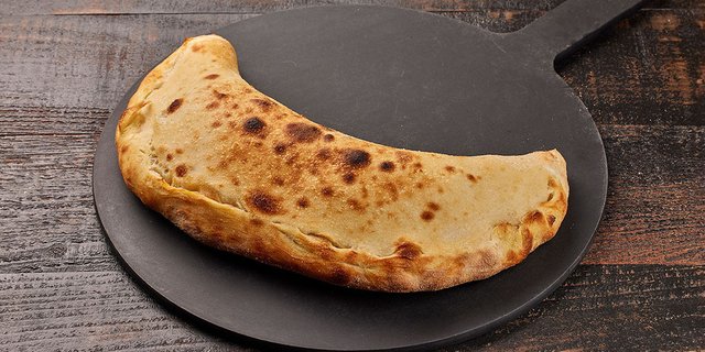 Calzone Ai Funghi Trifolati
