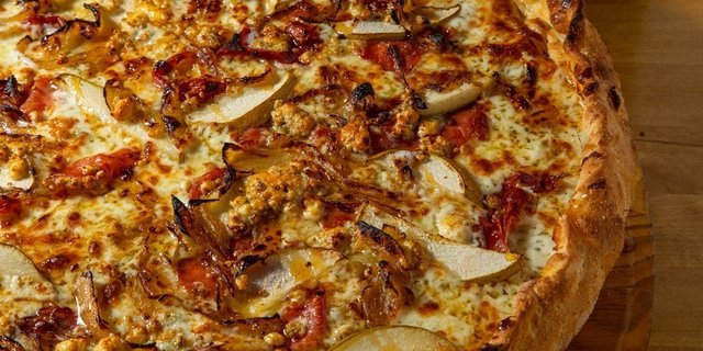 Pear Pizza