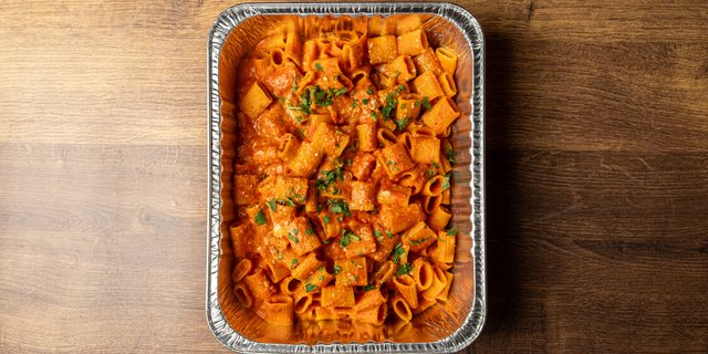 Spicy Rigatoni Alla Vodka