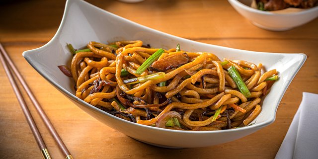 Shanghai Chow Mein